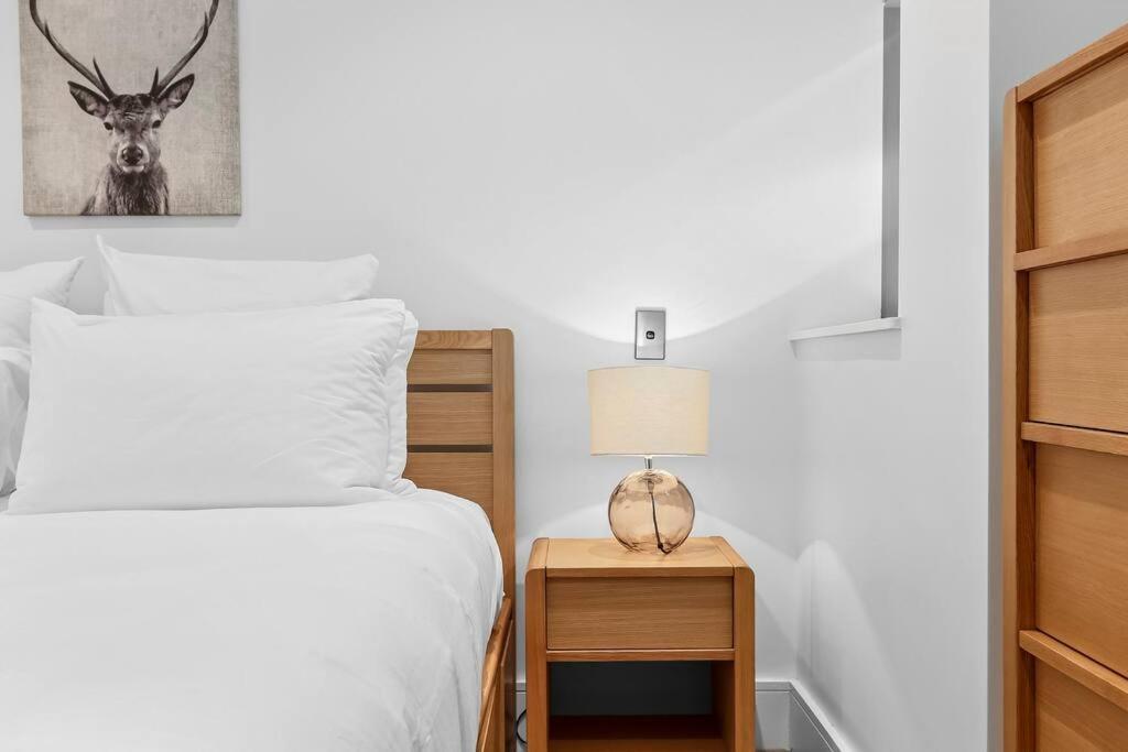 Apartament Elegant & Sunny Living With Stunning Marina Views Auckland Zewnętrze zdjęcie